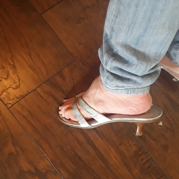 Steve Madden silver small heel sandals - Picture 5 of 7